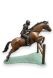 Cavalier et cheval à l’obstacle, sculpture commémorative en bronze « Forever in the Saddle » - disponibilité limitée