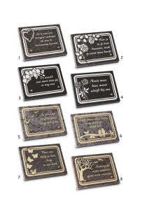 Plaque funéraire avec différents motifs