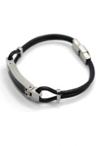 Bracelet cinéraire pour conserver les cendres