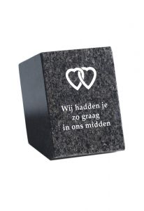 Plaque commémorative avec deux coeurs