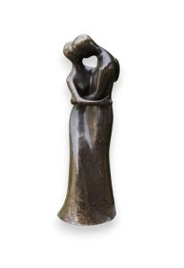 Statue cinéraire en bronze « Couple amoureux »
