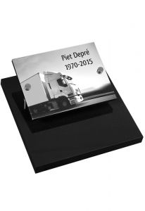 Monument cinéraire personnalisée avec gravure laser 