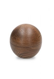 Petite urne cinéraire en bois de chêne rustique